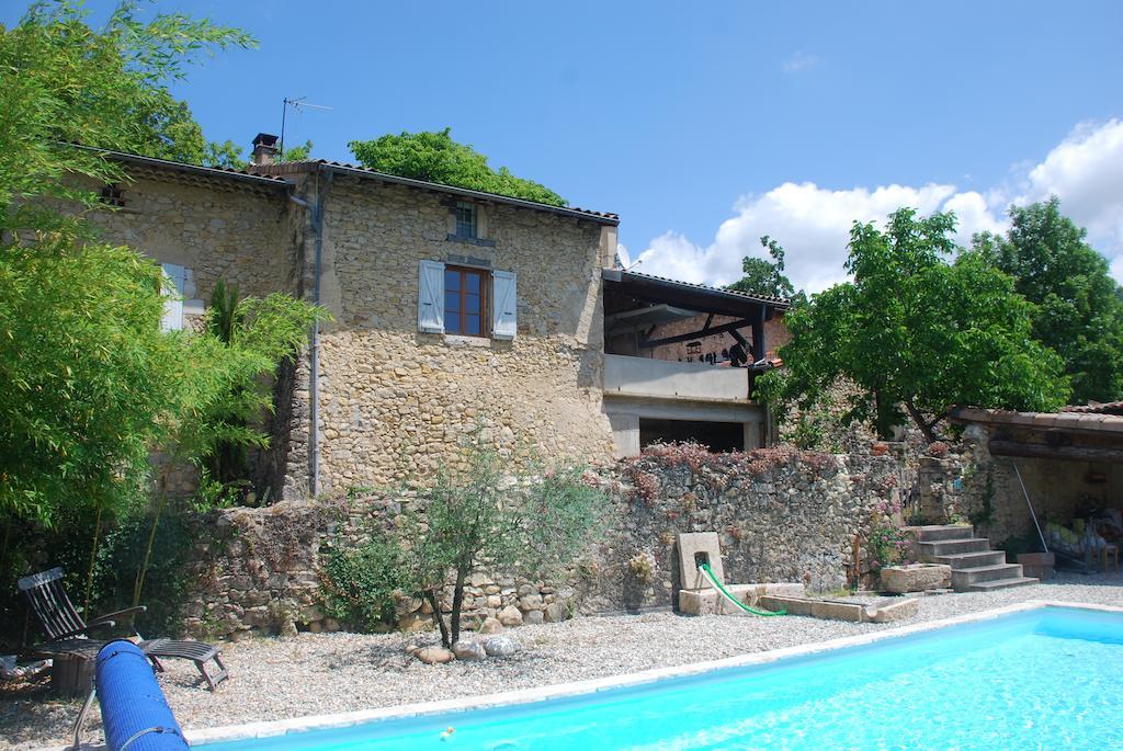 Maison D'Hotes Ainsi Soie T-Il Combovin Bagian luar foto